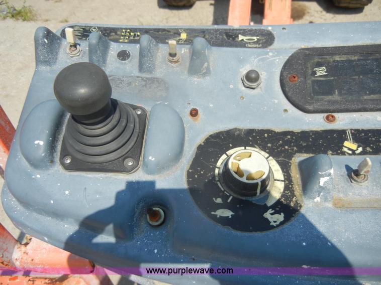 image for item D4163 1998 JLG 45' articulating boom lift