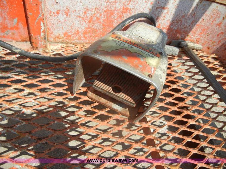 image for item D4163 1998 JLG 45' articulating boom lift