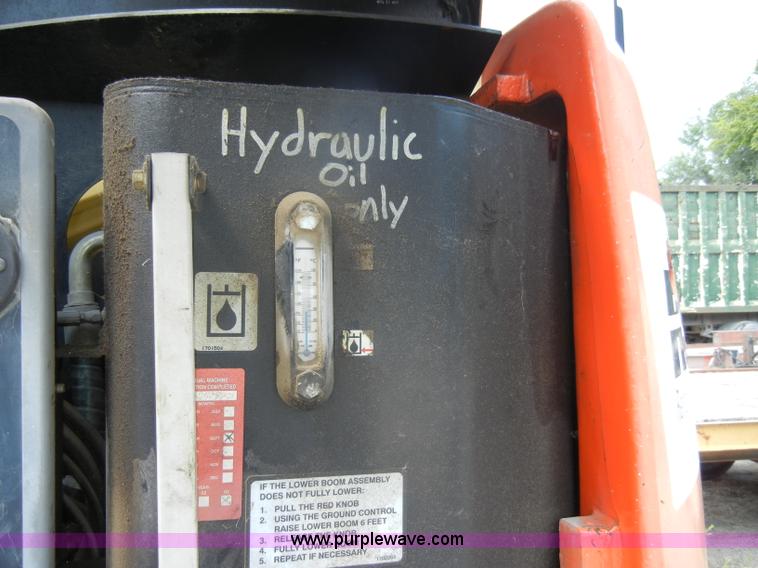 image for item D4163 1998 JLG 45' articulating boom lift