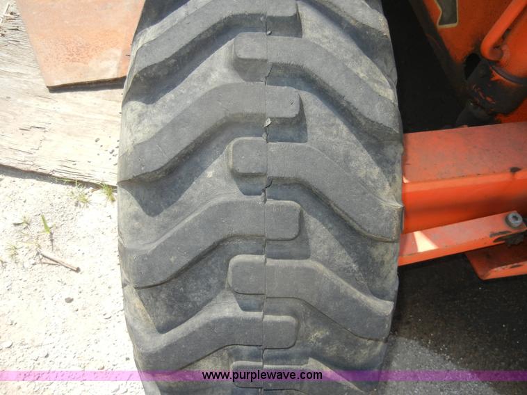 image for item D4163 1998 JLG 45' articulating boom lift