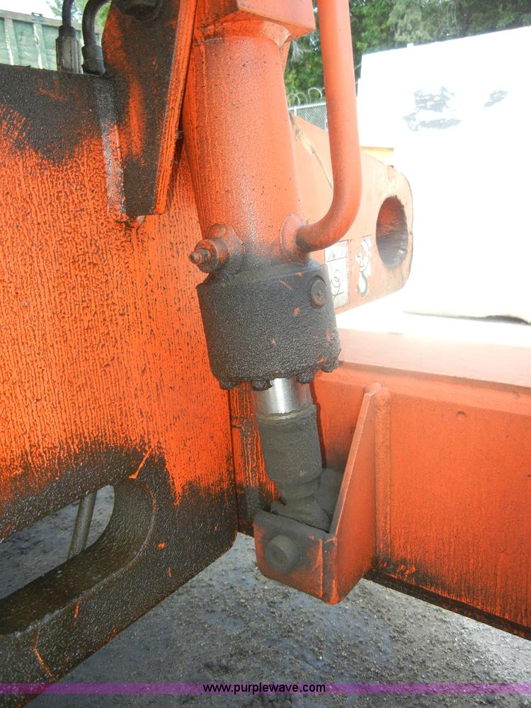 image for item D4163 1998 JLG 45' articulating boom lift