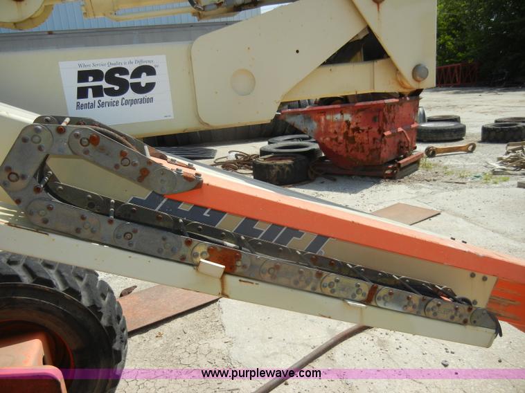 image for item D4163 1998 JLG 45' articulating boom lift