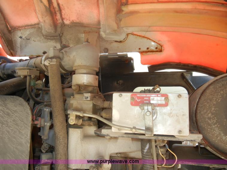 image for item D4163 1998 JLG 45' articulating boom lift