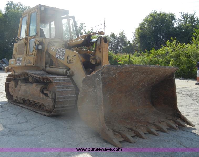 image for item D4169 1995 Caterpillar 963B track loader