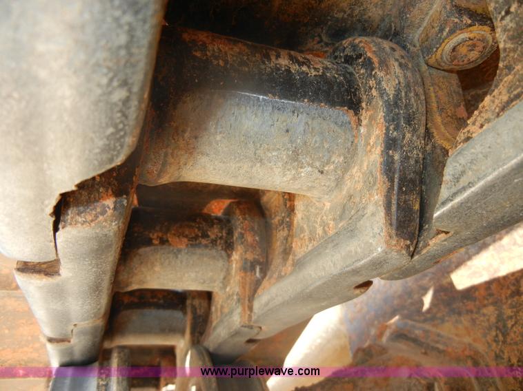 image for item D4169 1995 Caterpillar 963B track loader