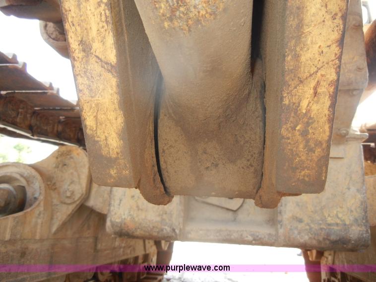 image for item D4169 1995 Caterpillar 963B track loader