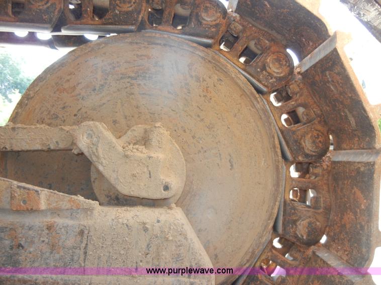 image for item D4169 1995 Caterpillar 963B track loader