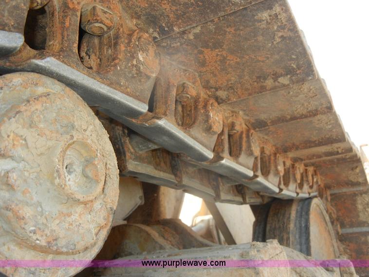 image for item D4169 1995 Caterpillar 963B track loader