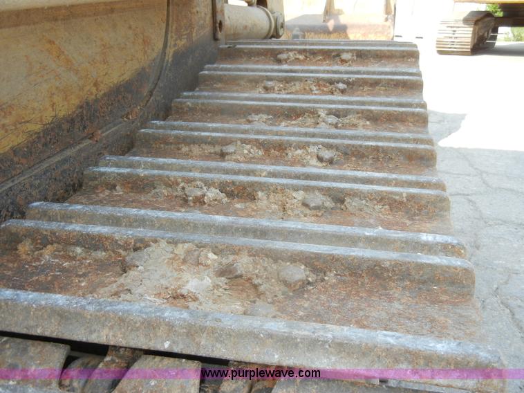 image for item D4169 1995 Caterpillar 963B track loader