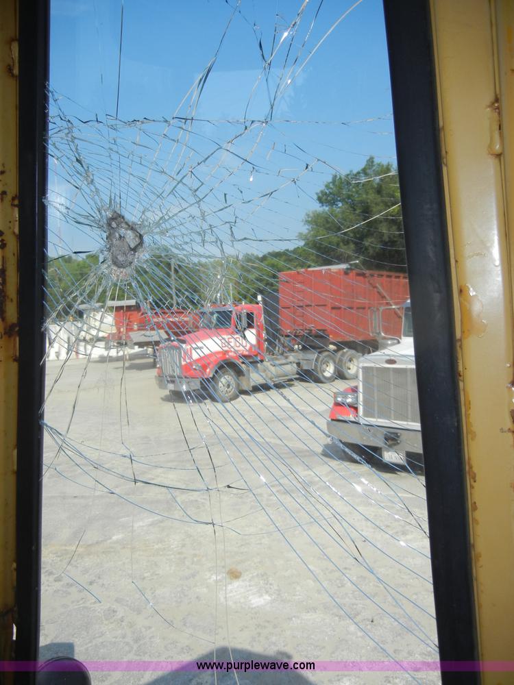 image for item D4170 1976 Caterpillar 920 articulating wheel loader