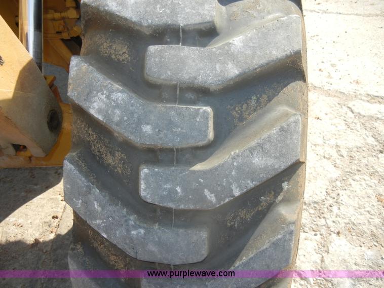 image for item D4170 1976 Caterpillar 920 articulating wheel loader