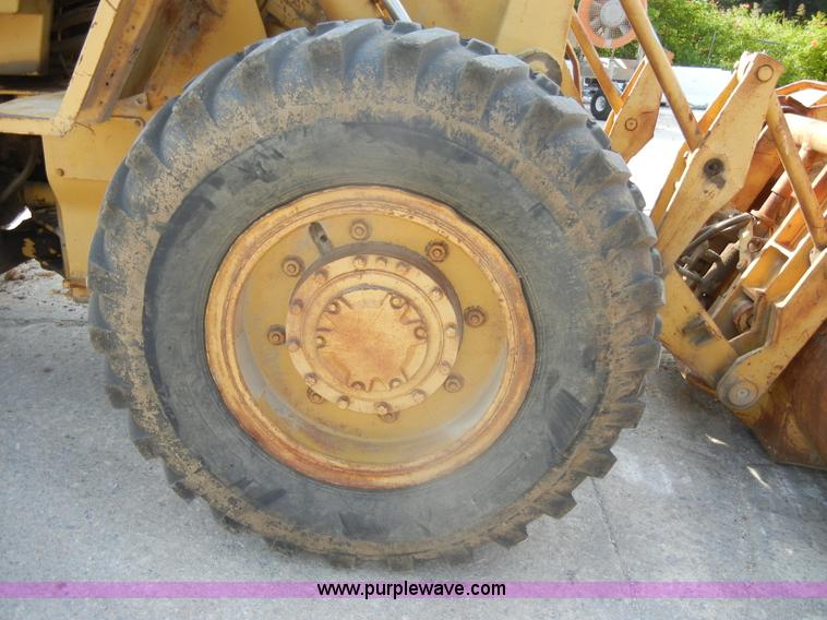 image for item D4170 1976 Caterpillar 920 articulating wheel loader