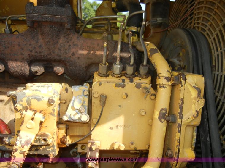 image for item D4170 1976 Caterpillar 920 articulating wheel loader