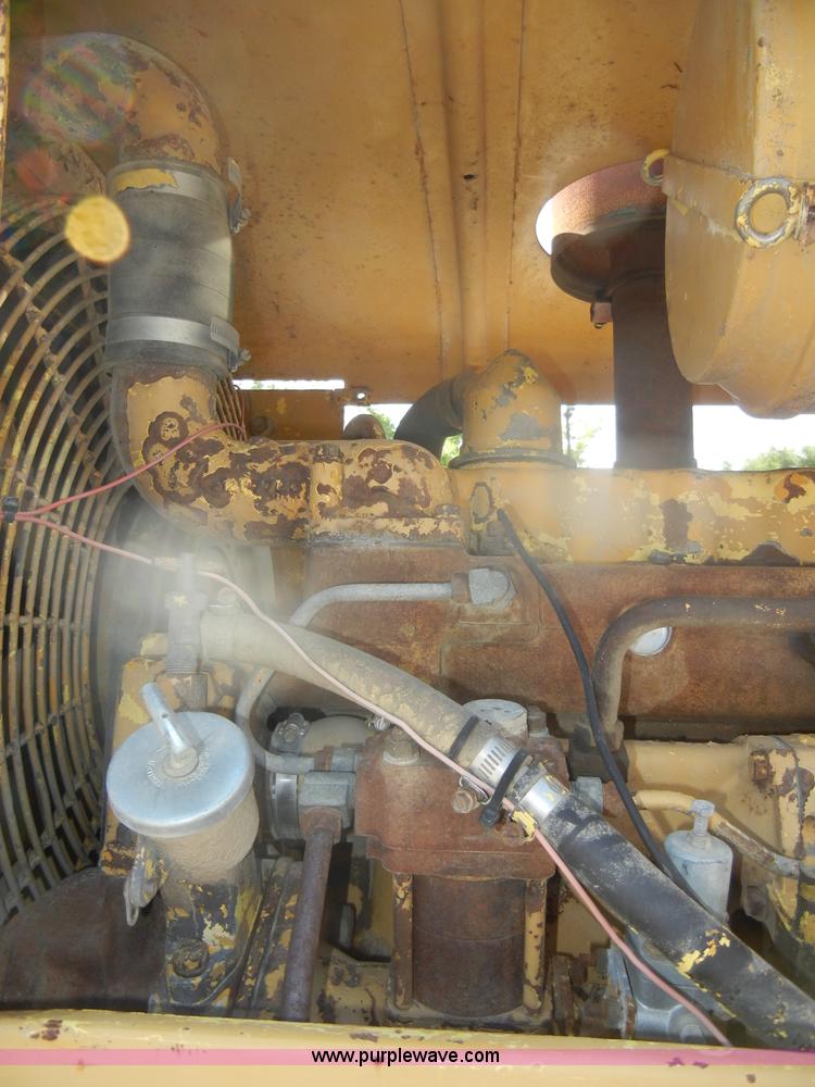 image for item D4170 1976 Caterpillar 920 articulating wheel loader