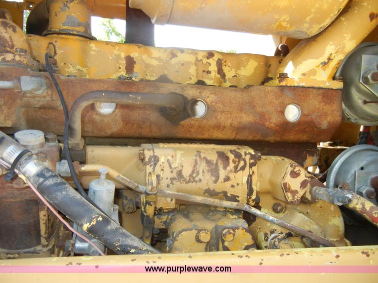 image for item D4170 1976 Caterpillar 920 articulating wheel loader