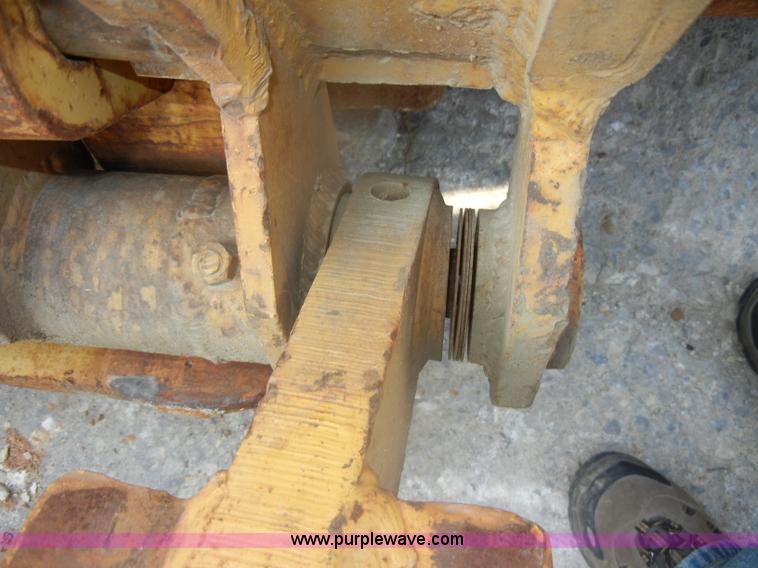 image for item D4170 1976 Caterpillar 920 articulating wheel loader