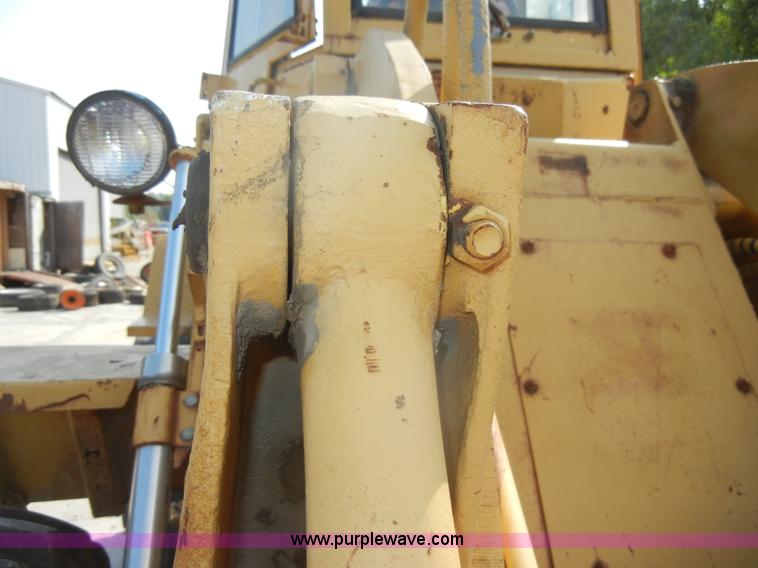 image for item D4170 1976 Caterpillar 920 articulating wheel loader