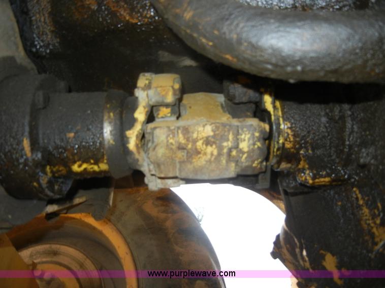 image for item D4170 1976 Caterpillar 920 articulating wheel loader