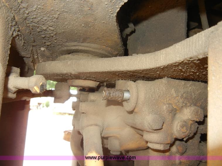 image for item D4170 1976 Caterpillar 920 articulating wheel loader