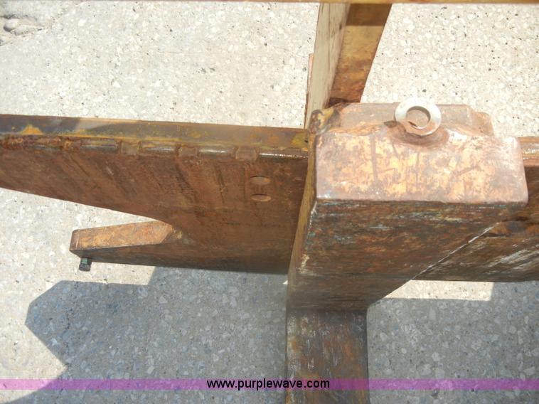 image for item D4171 Caterpillar quick attach forks