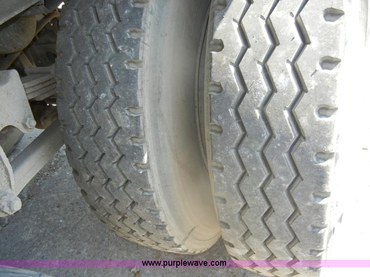 image for item D4173 1993 Steco 41' ejector trailer