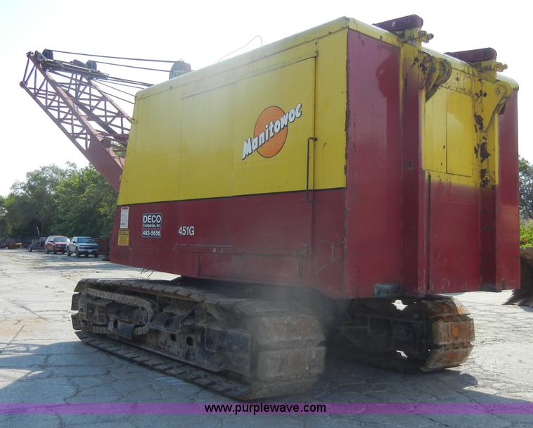 image for item D4175 Manitowoc 3000 track crane