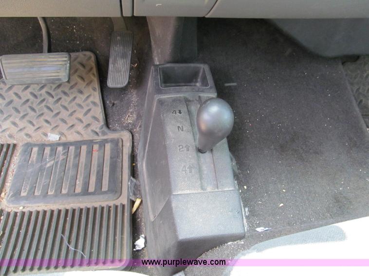 image for item D4177 2009 Chevrolet Silverado 1500 extended cab pickup truck