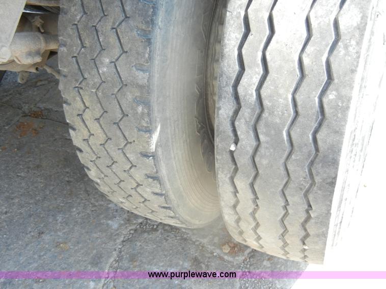 image for item D4178 1970 Strick 35' ejector trailer