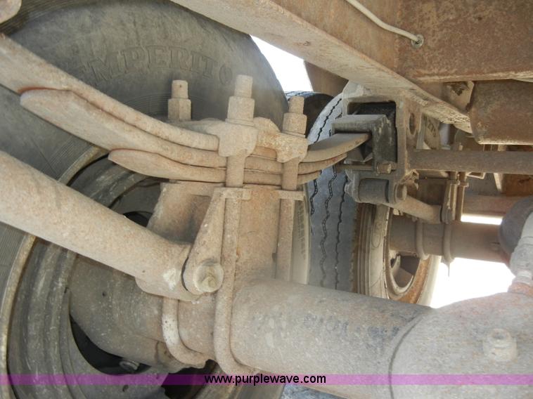 image for item D4178 1970 Strick 35' ejector trailer