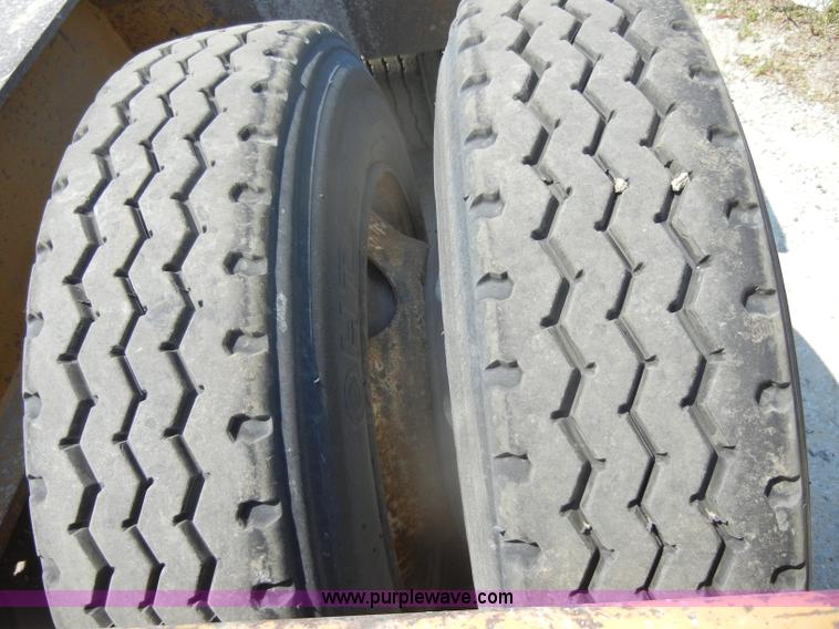 image for item D4183 2000 Load King 53' triple axle detach lowboy trailer