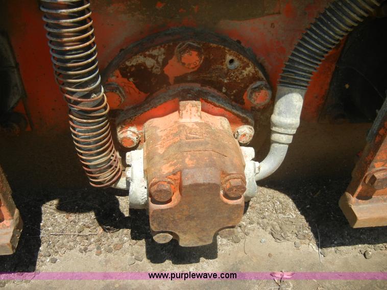 image for item D4184 NPK C8C hydraulic excavator ground compactor