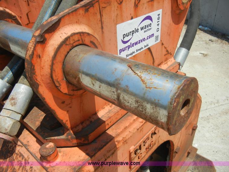 image for item D4184 NPK C8C hydraulic excavator ground compactor
