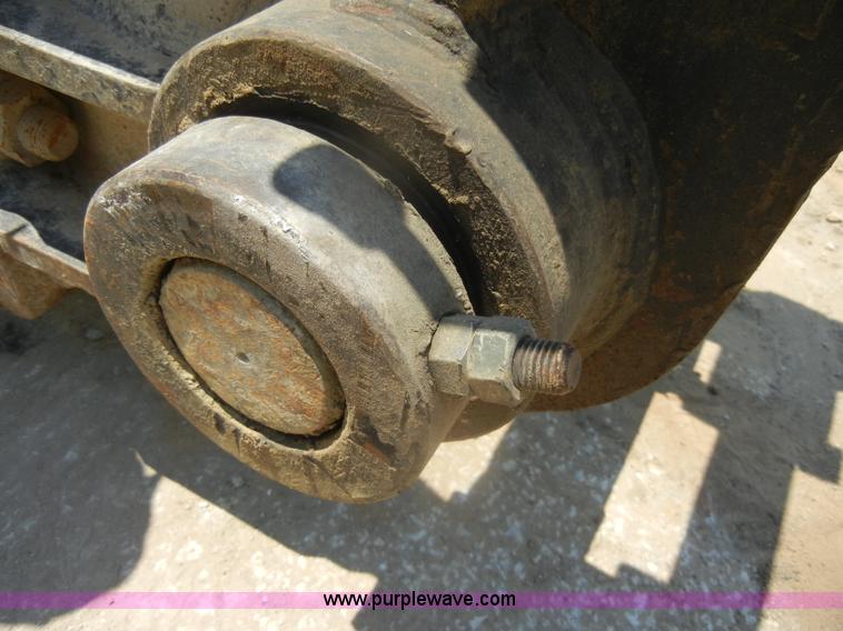 image for item D4189 Teledyne TB2080X hydraulic excavator breaker