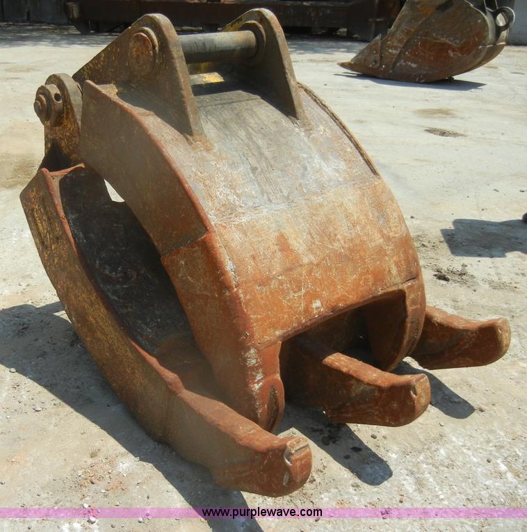 image for item D4193 Excavator grapple