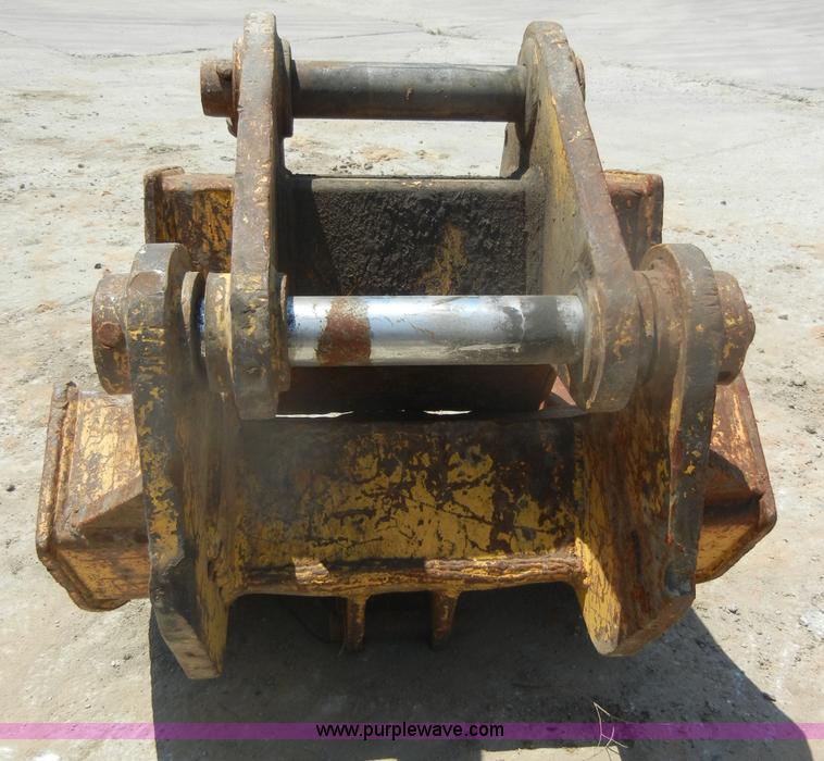 image for item D4193 Excavator grapple