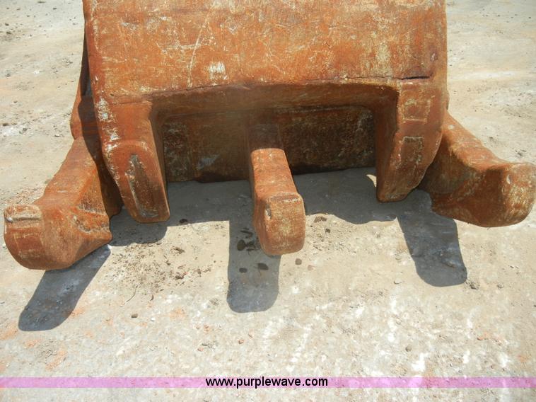 image for item D4193 Excavator grapple