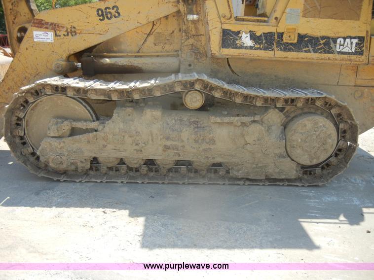 image for item D4205 1993 Caterpillar 963 track loader