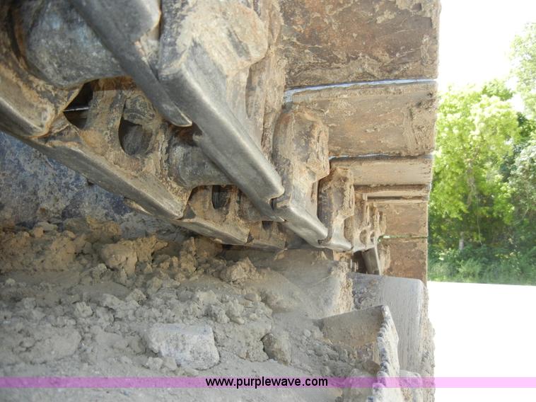 image for item D4205 1993 Caterpillar 963 track loader