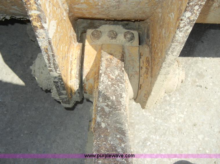 image for item D4205 1993 Caterpillar 963 track loader