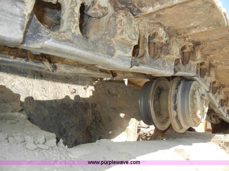 image for item D4205 1993 Caterpillar 963 track loader