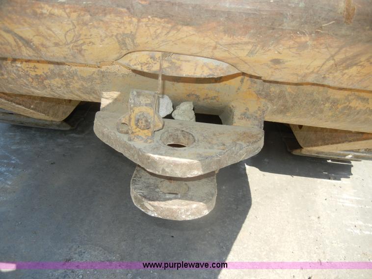 image for item D4205 1993 Caterpillar 963 track loader