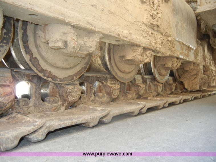 image for item D4205 1993 Caterpillar 963 track loader