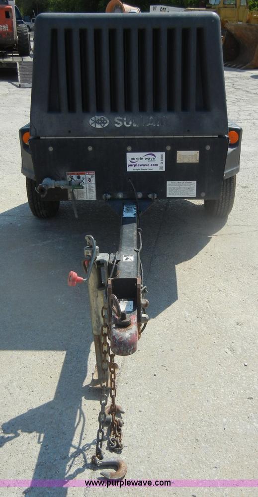 image for item D4206 Sullair 185 towable air compressor