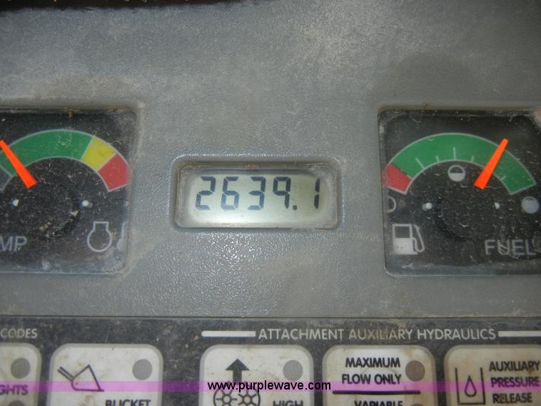 image for item D4207 2003 Bobcat S300 Turbo skid steer