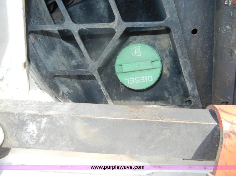 image for item D4207 2003 Bobcat S300 Turbo skid steer