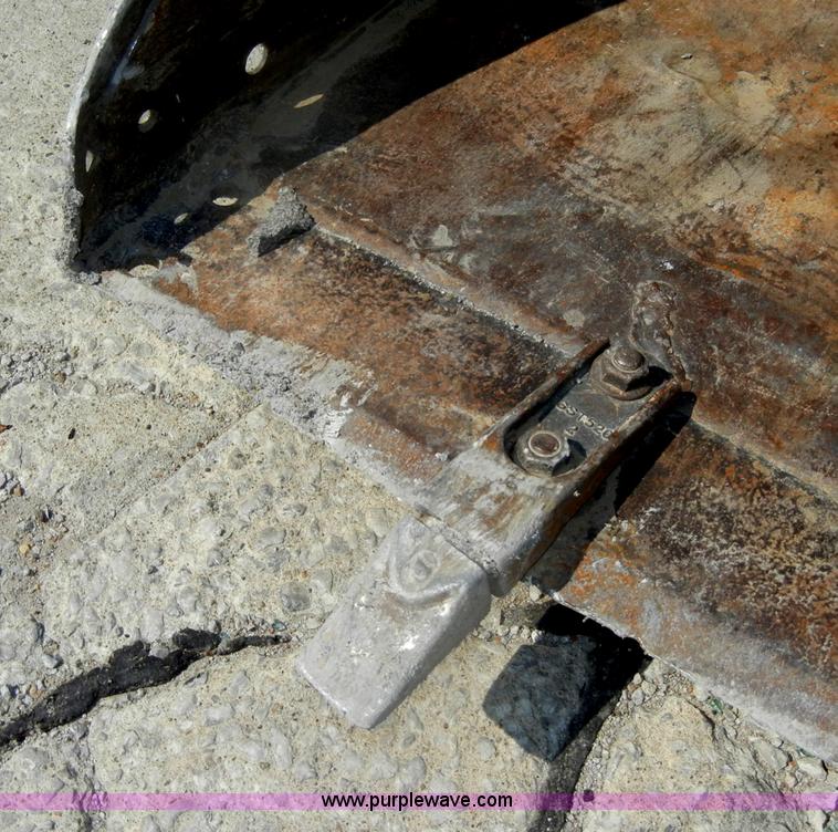 image for item D4207 2003 Bobcat S300 Turbo skid steer