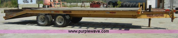 image for item D4210 1986 Trail King 24' flatbed equipment trailer