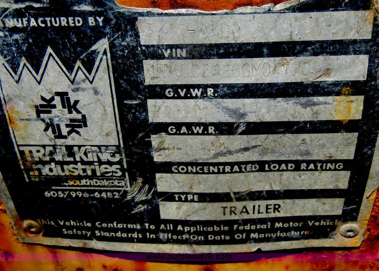 image for item D4210 1986 Trail King 24' flatbed equipment trailer