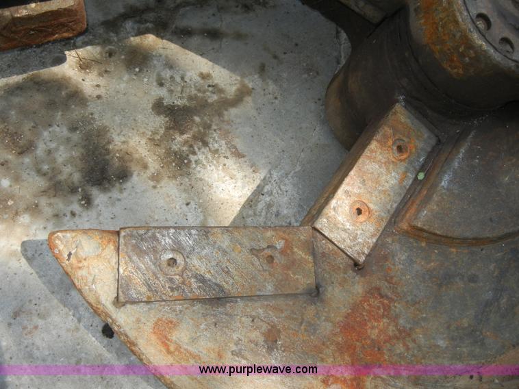 image for item D4213 Caterpillar S40 shear