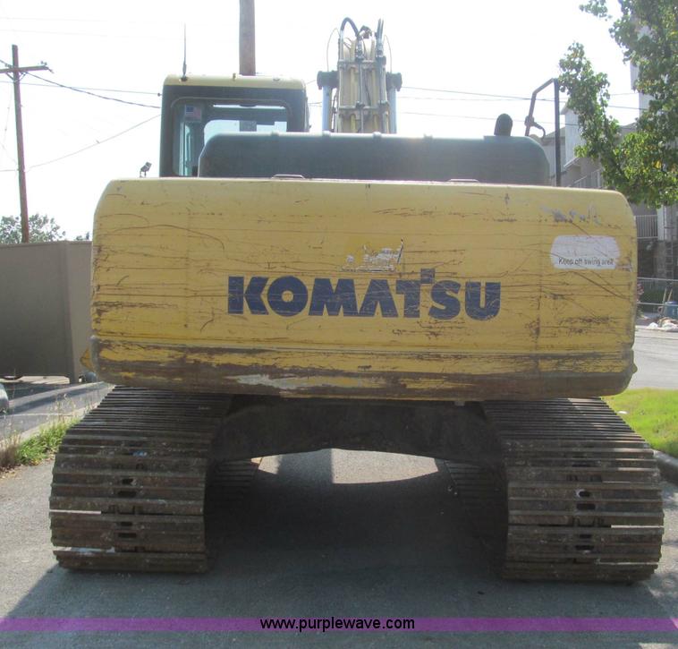 image for item F4528 2001 Komatsu PC200LC excavator